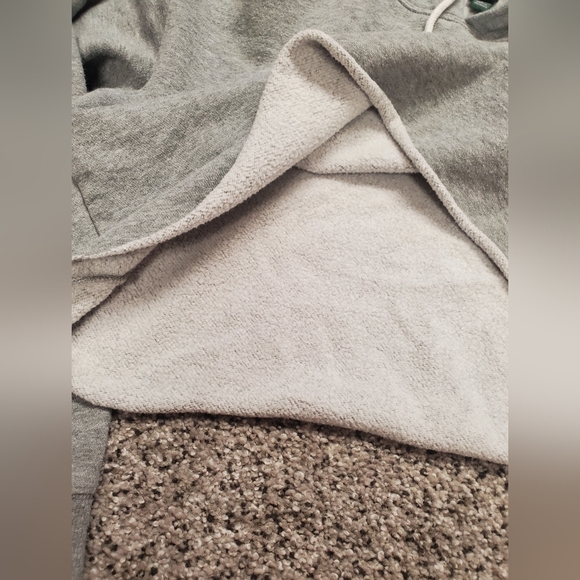 Wild Fable Cropped Gray Hooded Sweatshirt - Picture 4 of 5